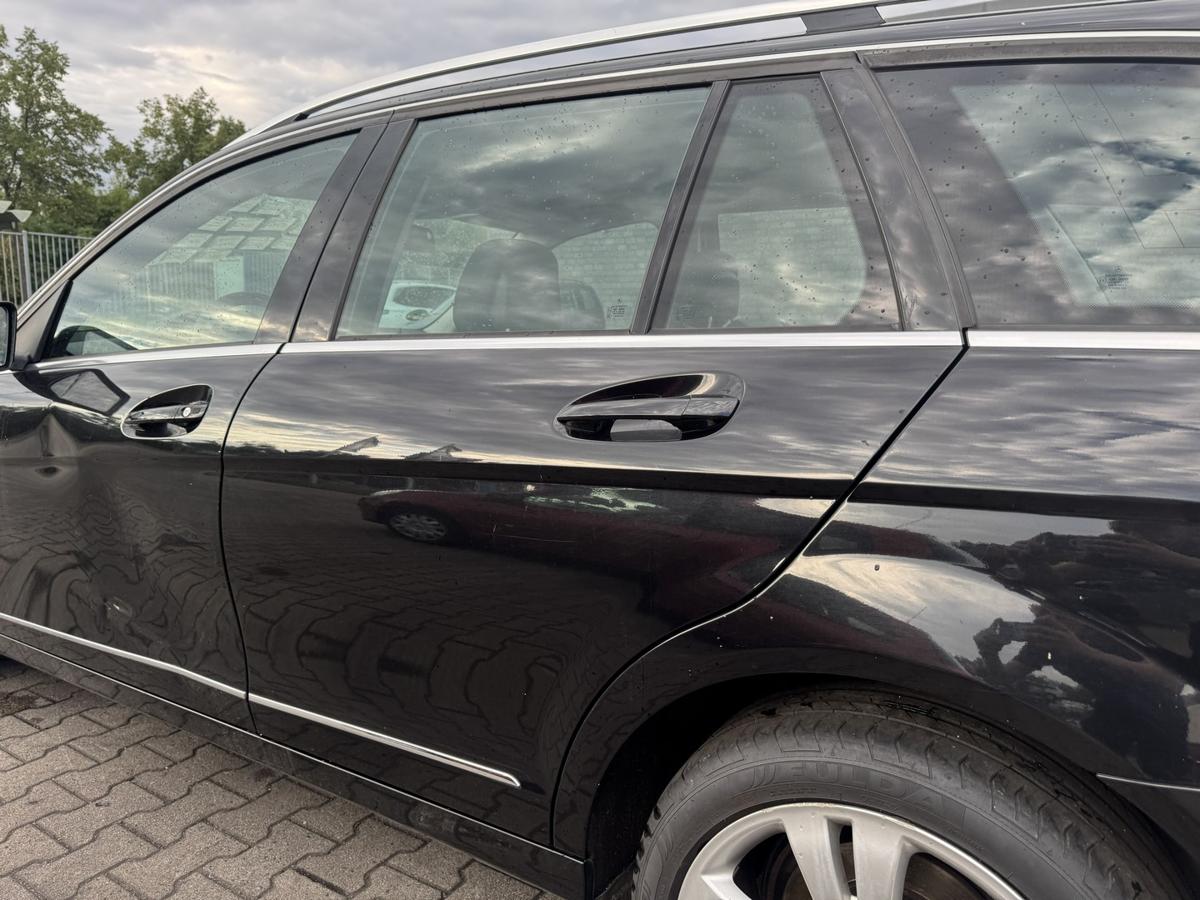 Mercedes C Klasse S204 original T&uuml;r hinten links 197 Obsidianschwarz Kombi Rohbau Bj.2009